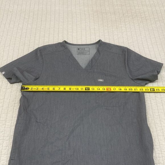 FIGS scrub top - Picture 5 of 10